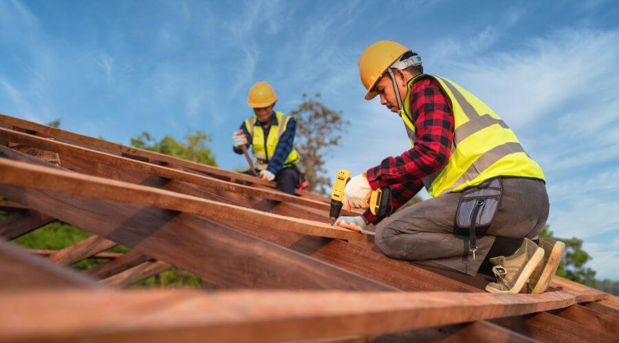 Professional Flat Roofing Installation services in Geneva, OH